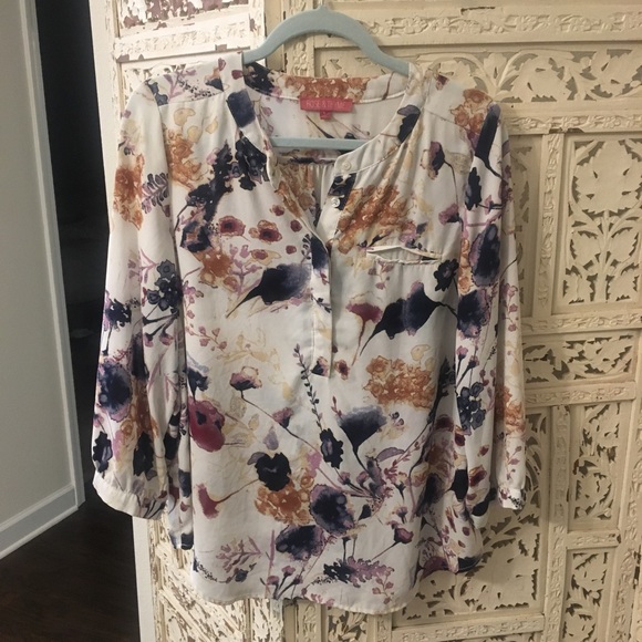 Rose and Thyme GORGEOUS Floral Print Top - Picture 1 of 5